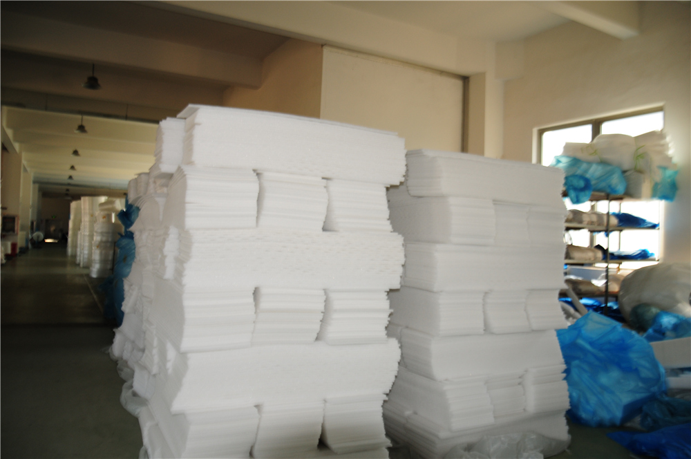 珍珠棉片成品堆放